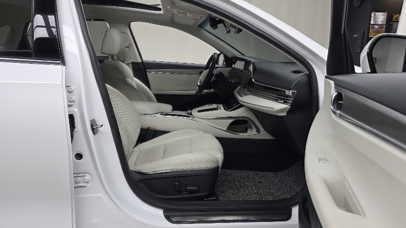 car Hyundai Grandeur id274203 photo #26