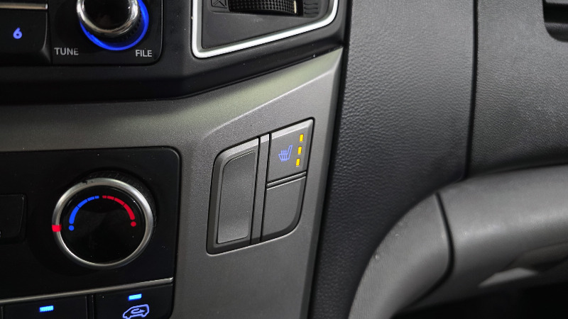 car Hyundai Grand Starex id274242 photo #18
