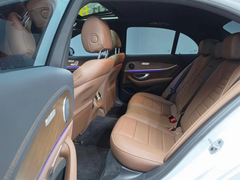 car Mercedes E-Class id274397 photo #12