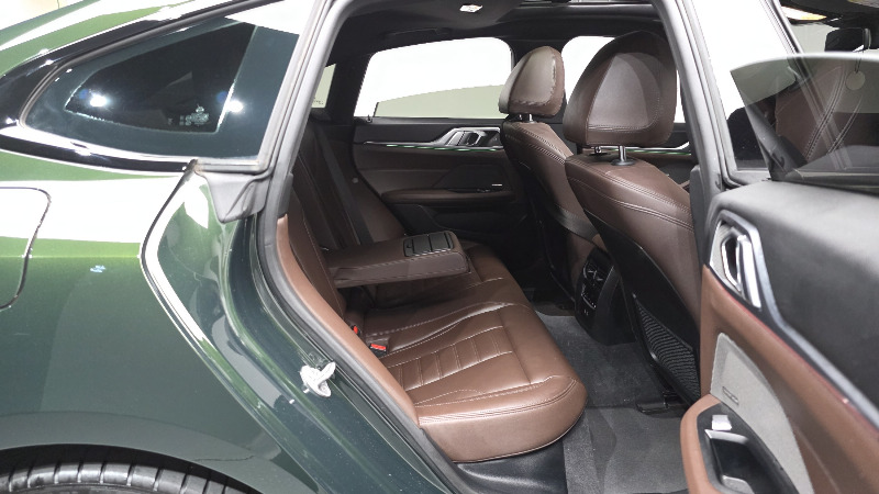 car BMW i4 id275647 photo #11