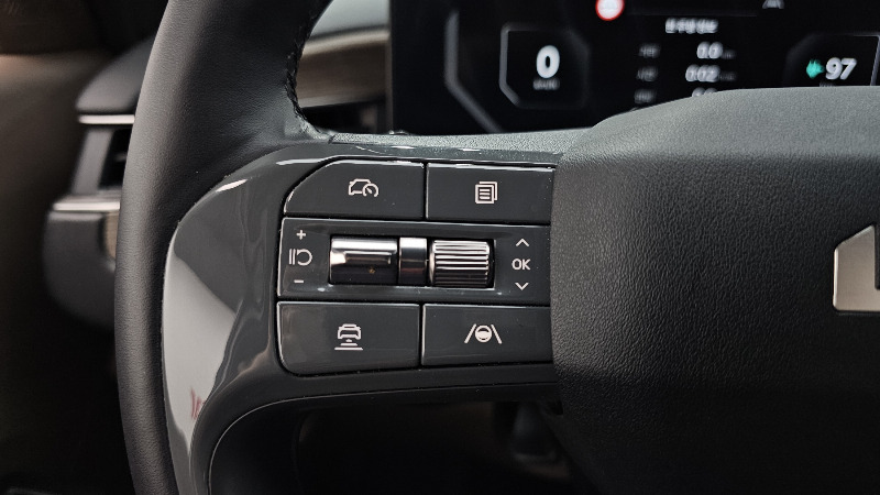 car KIA EV9 id277902 photo #29