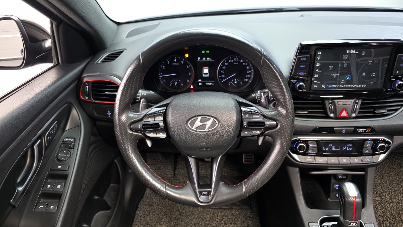 car Hyundai i30 id277967 photo #13