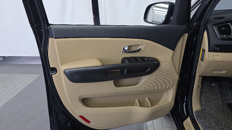 car KIA Carnival id278264 photo #24