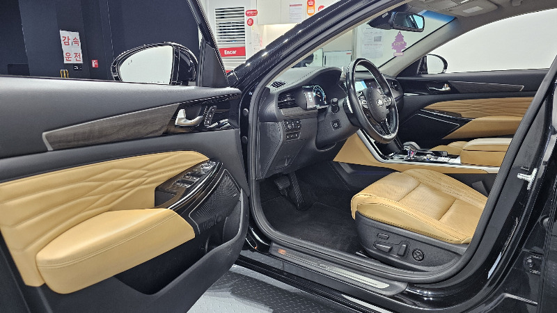 car KIA K7 id278608 photo #10