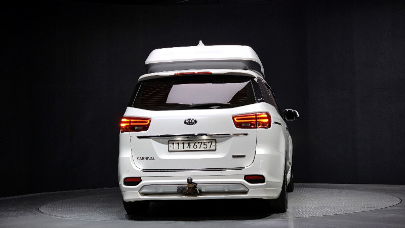 car KIA Carnival id279702 photo #4