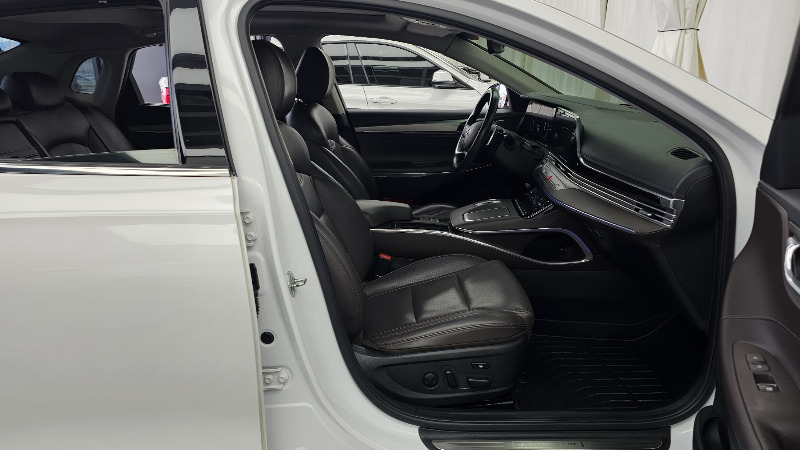 car Hyundai Grandeur id280006 photo #11