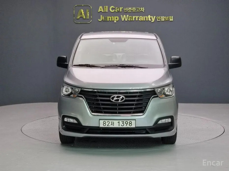 car Hyundai Grand Starex id280013 photo #2