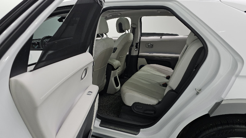 car Hyundai IONIQ 5 id280324 photo #19