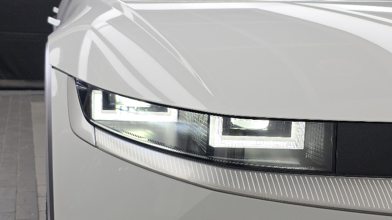 car Hyundai IONIQ 5 id281386 photo #22