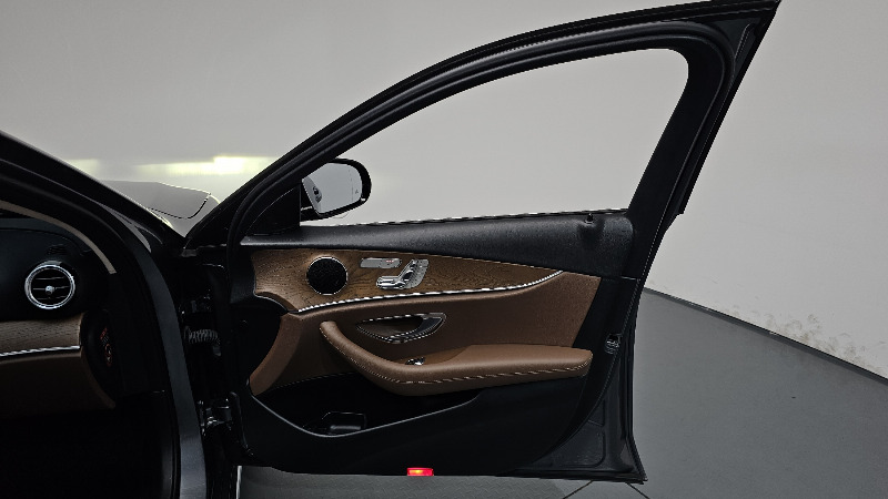 car Mercedes E-Class id281529 photo #24