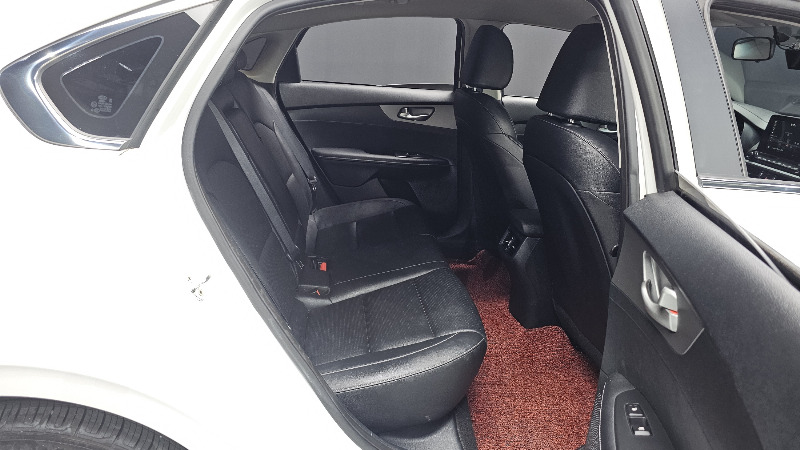 car KIA K3 id283261 photo #11