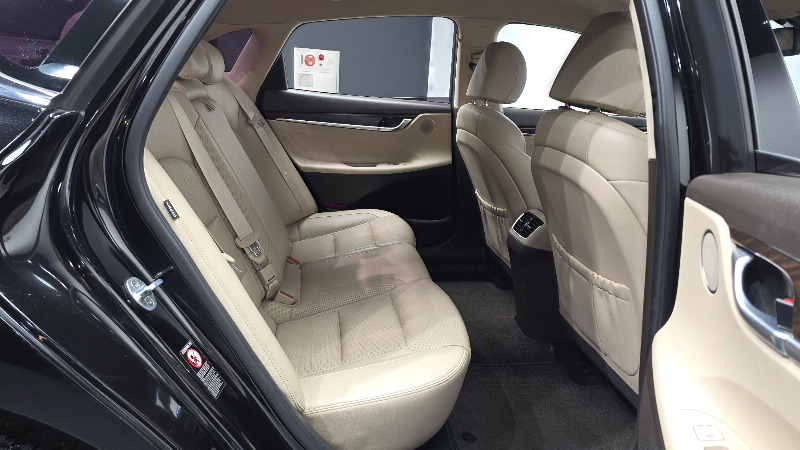 car Hyundai Grandeur id283946 photo #12