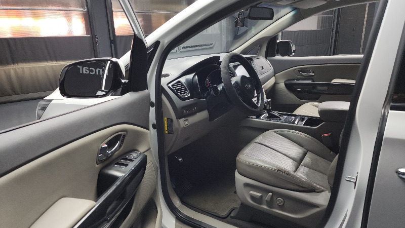 car KIA Carnival id284026 photo #10