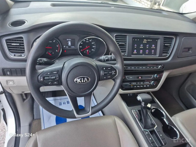 car KIA Carnival id284036 photo #7