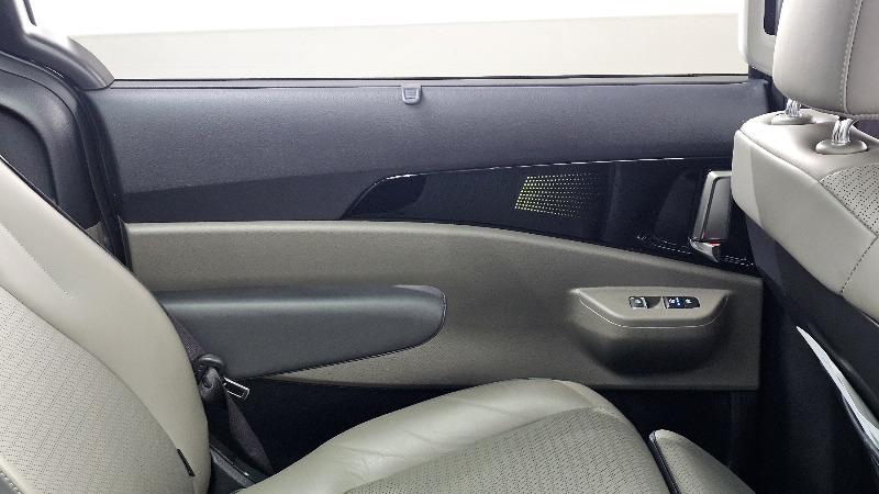 car KIA Carnival id284434 photo #25