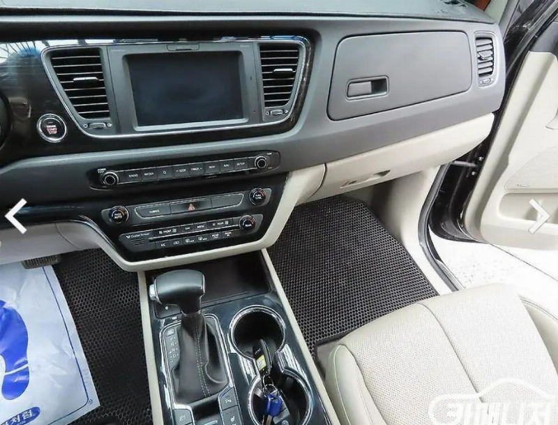 car KIA Carnival id285499 photo #7
