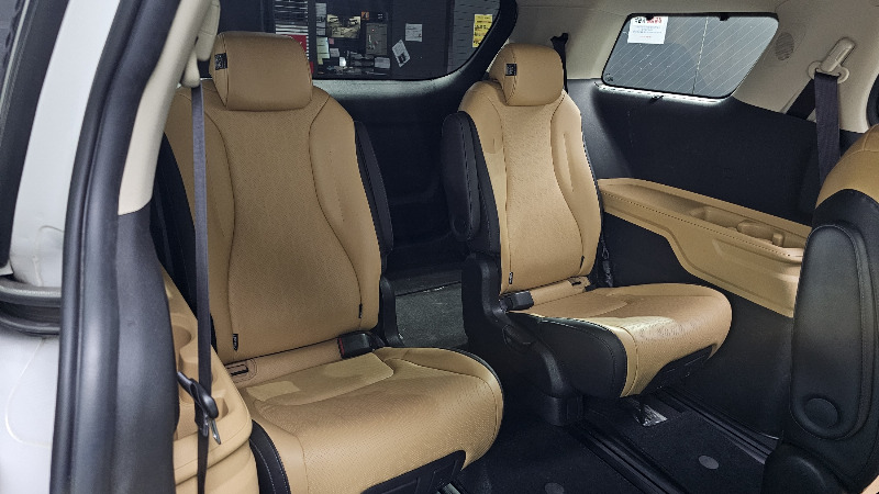 car KIA Carnival id285693 photo #11