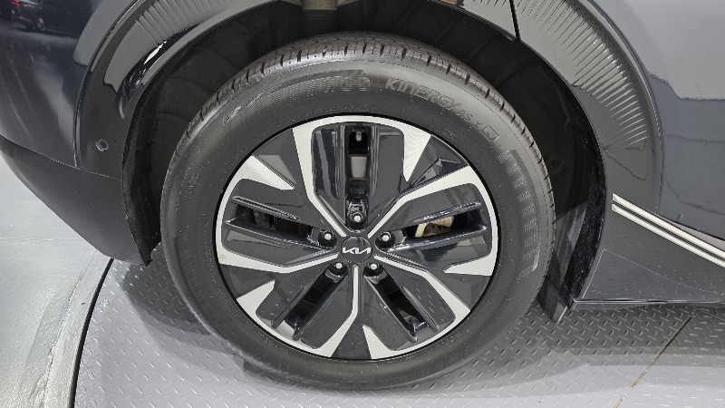 car KIA EV6 id286327 photo #5