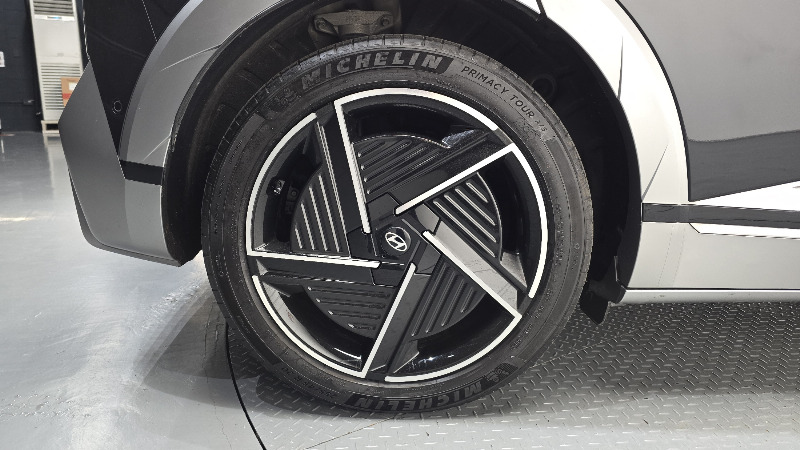 car Hyundai IONIQ 5 id286339 photo #5