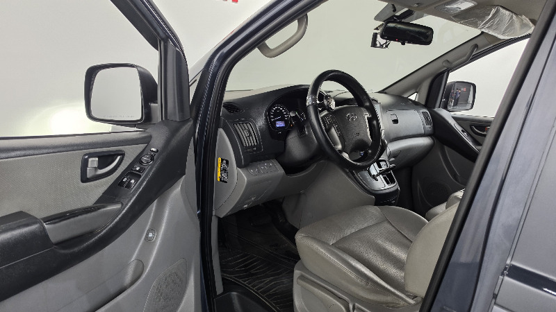 car Hyundai Grand Starex id286508 photo #10
