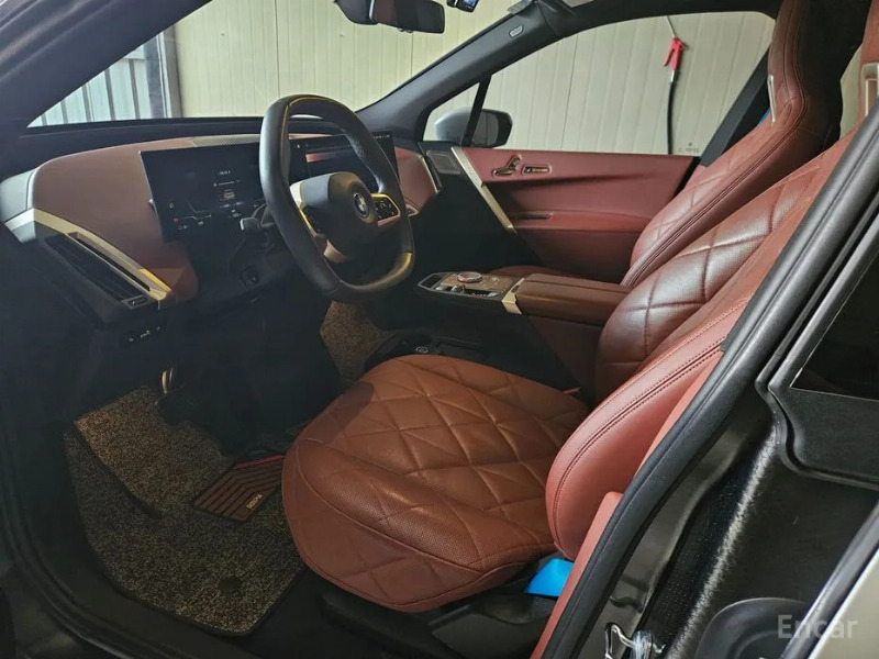 car BMW iX id287024 photo #8