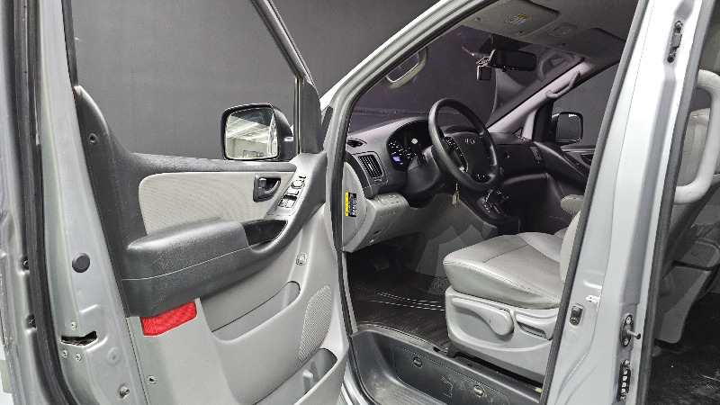 car Hyundai Grand Starex id287124 photo #10