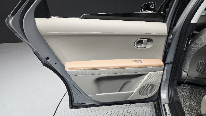 car Hyundai IONIQ 5 id287698 photo #25