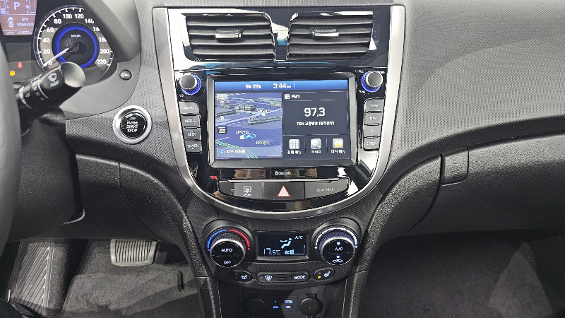 car Hyundai Accent id287895 photo #12