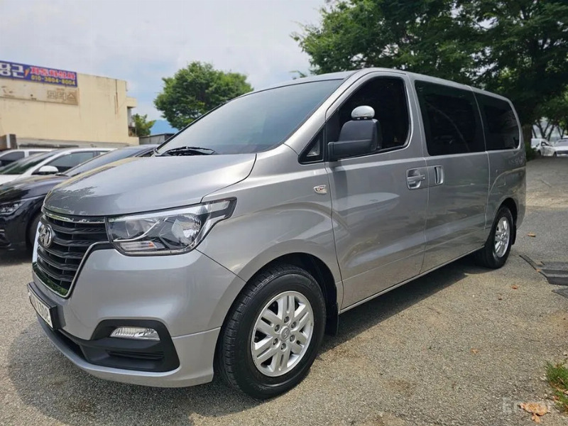 car Hyundai Grand Starex id288389 photo #2