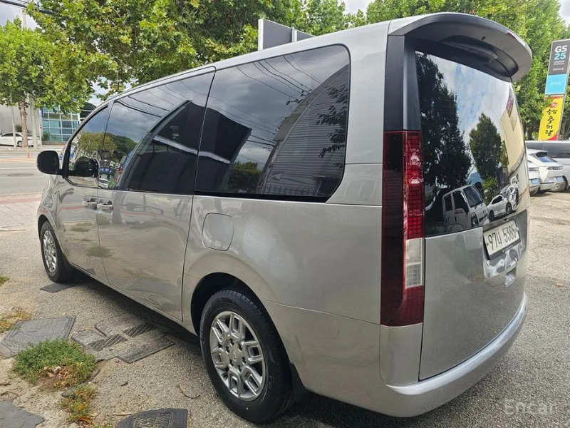 car Hyundai Staria id288390 photo #6
