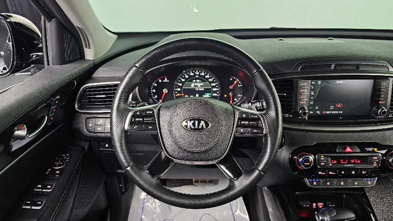 car KIA Sorento id289228 photo #15