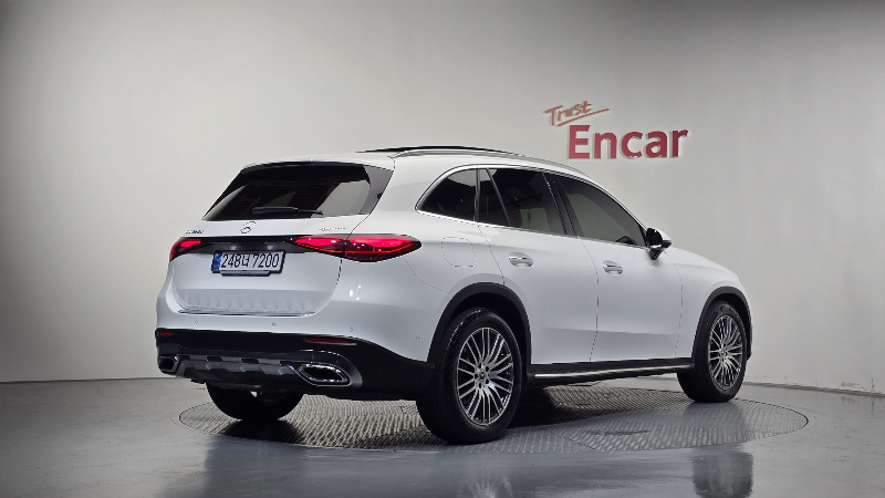 car Mercedes GLC id289330 photo #2