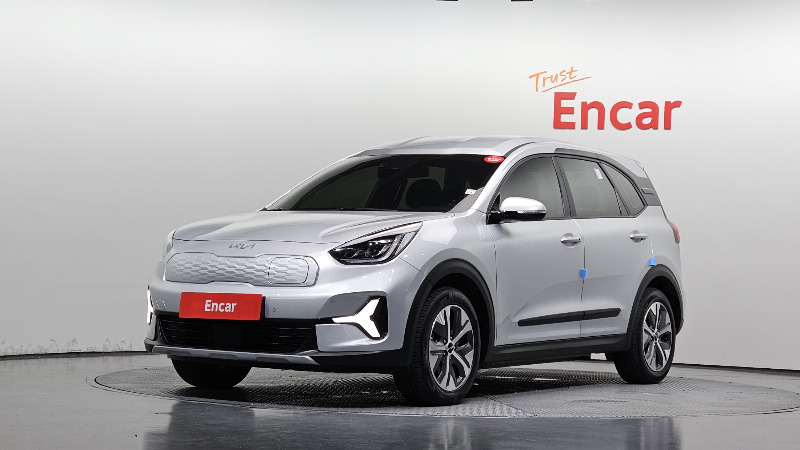 car KIA Niro id289447 main photo