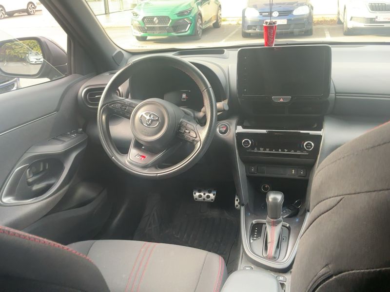 car Toyota Yaris Cross id290237 photo #17