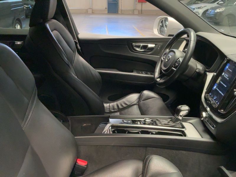 car Volvo XC60 id290251 photo #16