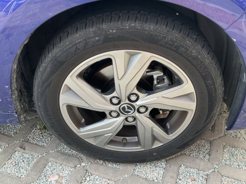 car Mazda 2 id290283 photo #12