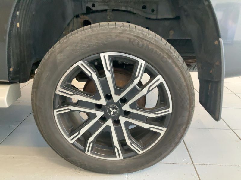 car Mitsubishi L200 id290836 photo #9