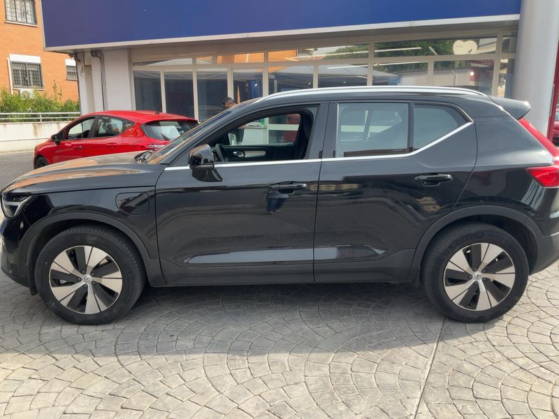 car Volvo XC40 id292167 photo #8
