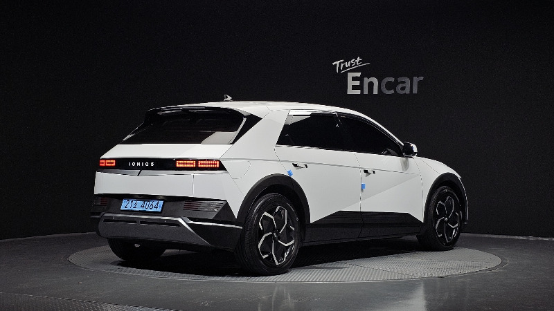 car Hyundai IONIQ 5 id292345 photo #2