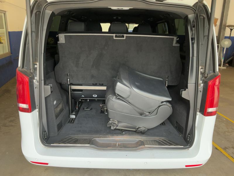 car Mercedes V-Class id293035 photo #16