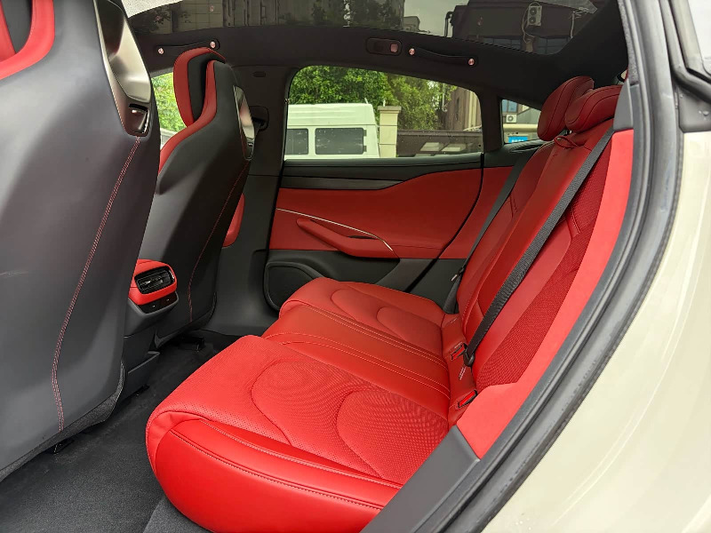 car Xiaomi SU7 id293584 photo #6
