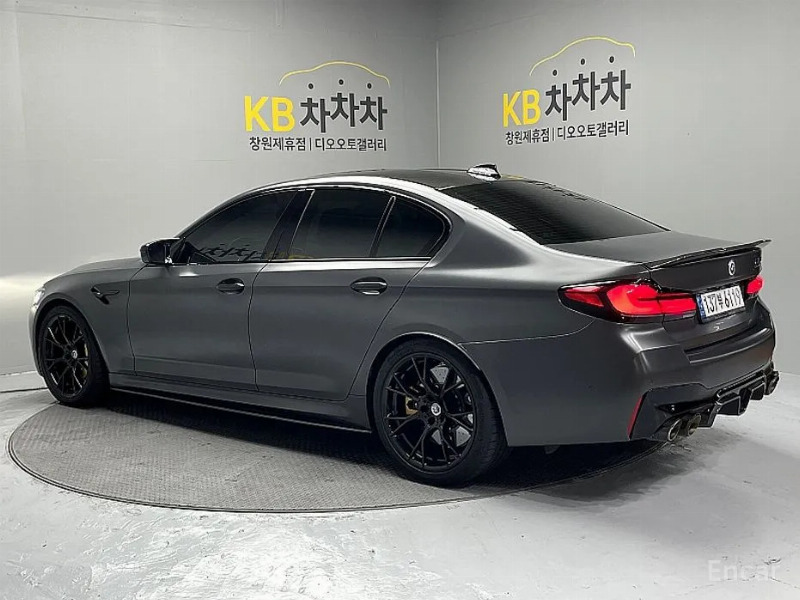 car BMW M5 id294435 photo #2