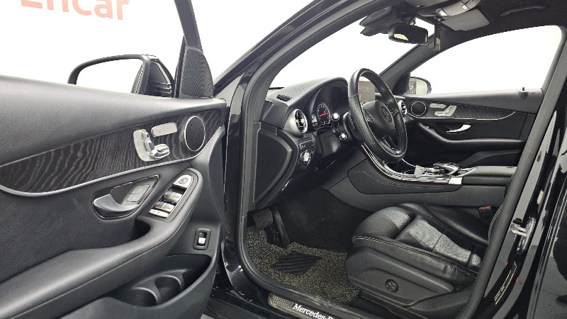 car Mercedes GLC id294658 photo #10