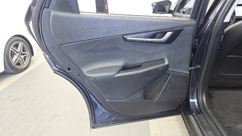car KIA EV6 id295019 photo #25