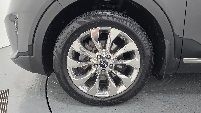 car KIA Sorento id295305 photo #21