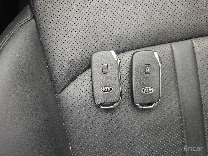 car KIA K5 id296622 photo #18