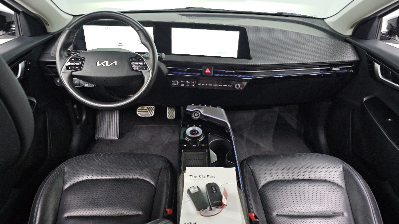 car KIA EV6 id296638 photo #7