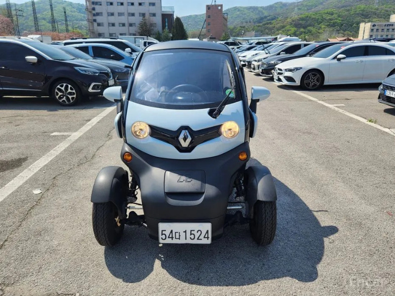 car Renault Samsung Twizy id296875 main photo