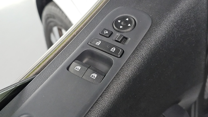 car Hyundai Staria id297560 photo #19