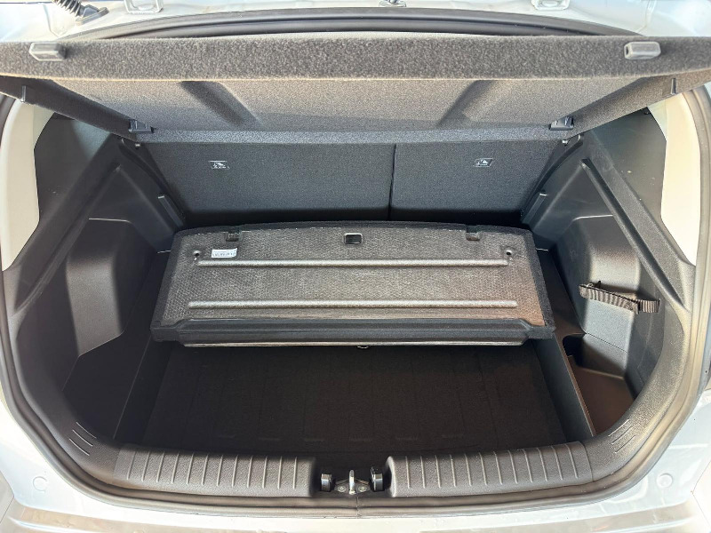 car Hyundai Bayon id297946 photo #16